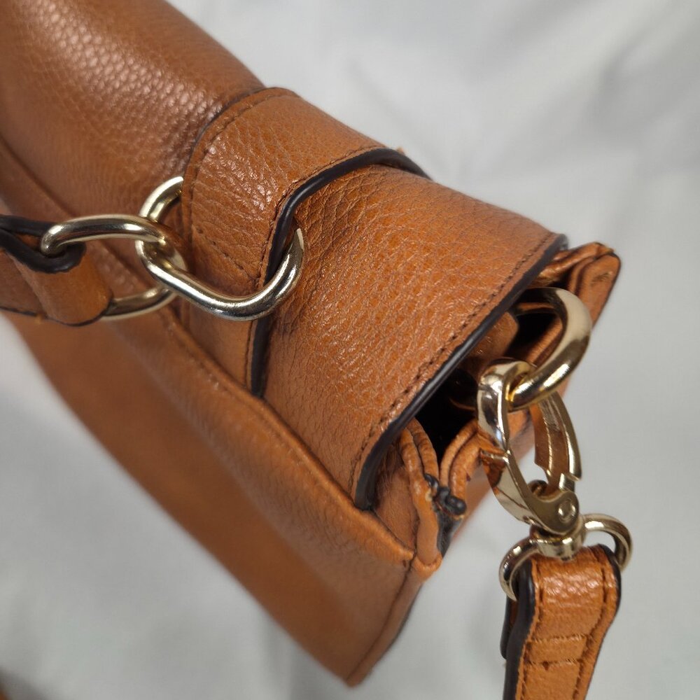 JustFab Sachel Purse - Picture 4 of 9